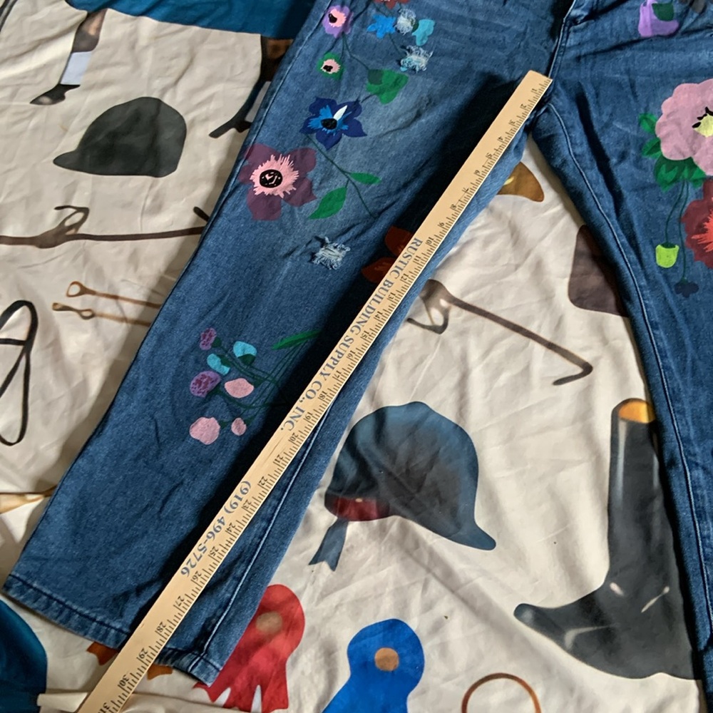 Misslook wildflowers jeans painted on both legs boyfriend cut wide leg 14/16 - Picture 5 of 10